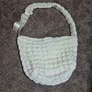 Quilted Shoulder Tote Puffer Shoulder Bag Purse With Zippers and Pockets White